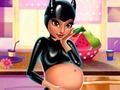 Žaidimas Catwoman nėščia  internete