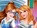 Žaidimas Belle First Day On School internete