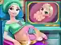 Žaidimas Ice Queen Pregnant Check-Up internete