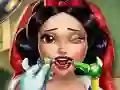 Žaidimas Snow White Real Dentist internete