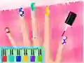 Žaidimas Fashion Nail Salon Makeover internete