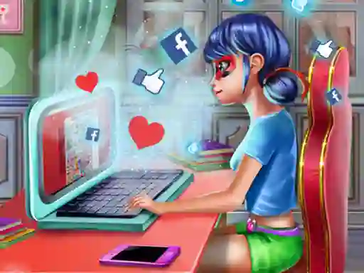 Žaidimas Dotted Girl Fashion Blog internete
