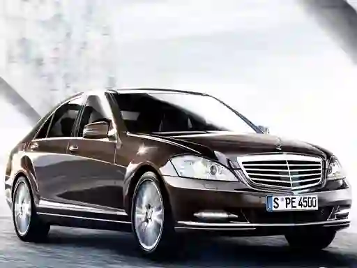 Žaidimas Luxury Sedan Suzzle internete