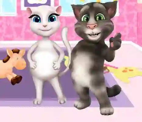 Žaidimas Preganat Kitty Room Decor internete