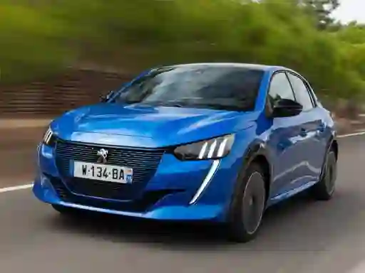 Žaidimas Peugeot E-208 internete
