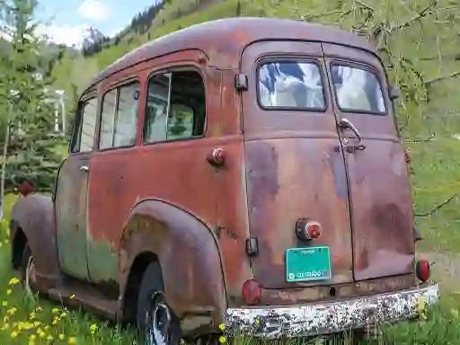 Žaidimas Old Rusty Cars Differences 2 internete