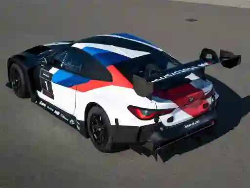 Žaidimas BMW M4 GT3 Slide internete