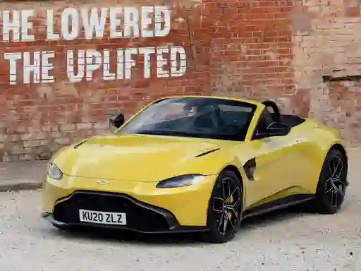 Žaidimas Aston Martin Vantage Roadster internete